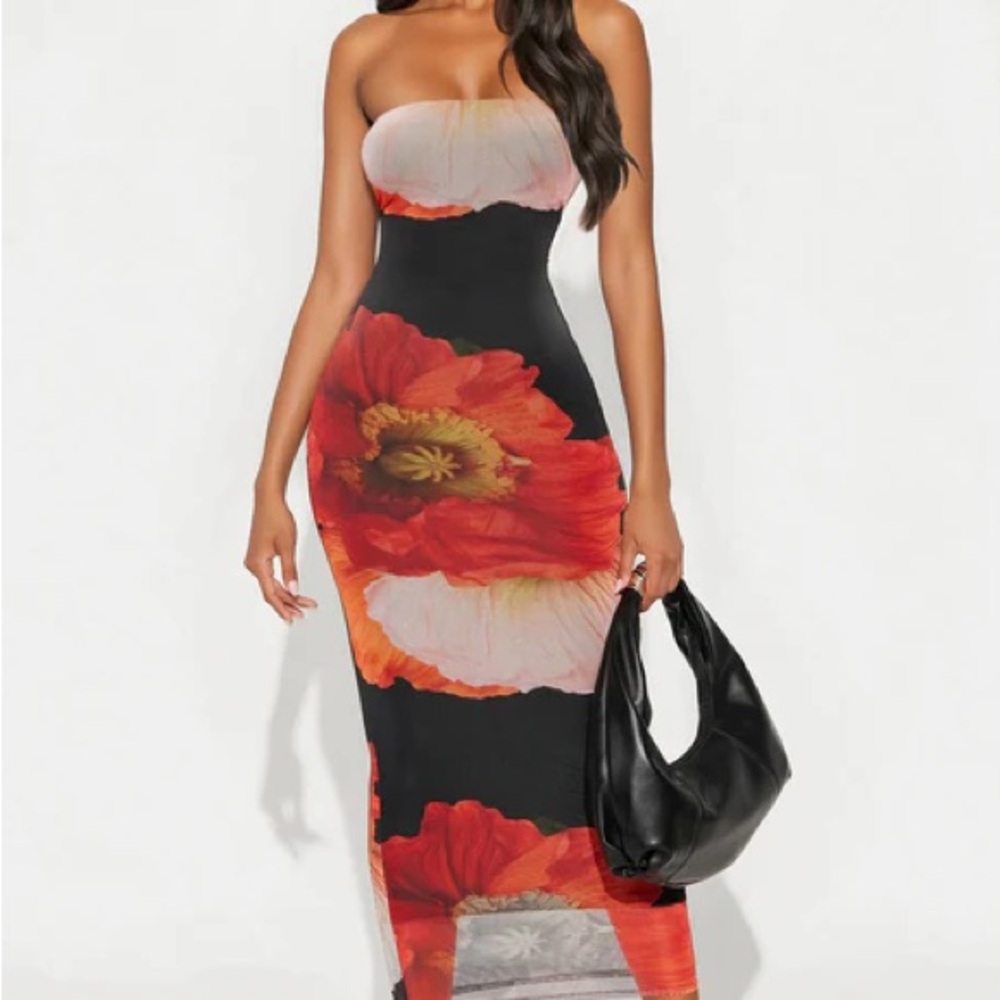 🆕•FASHION NOVA• floral mesh maxi dress - black/combo